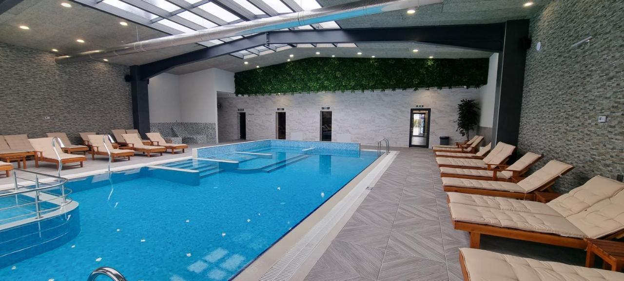 Spa Kompleks Raiski Kat Motel Dimitrovgrad  Dış mekan fotoğraf