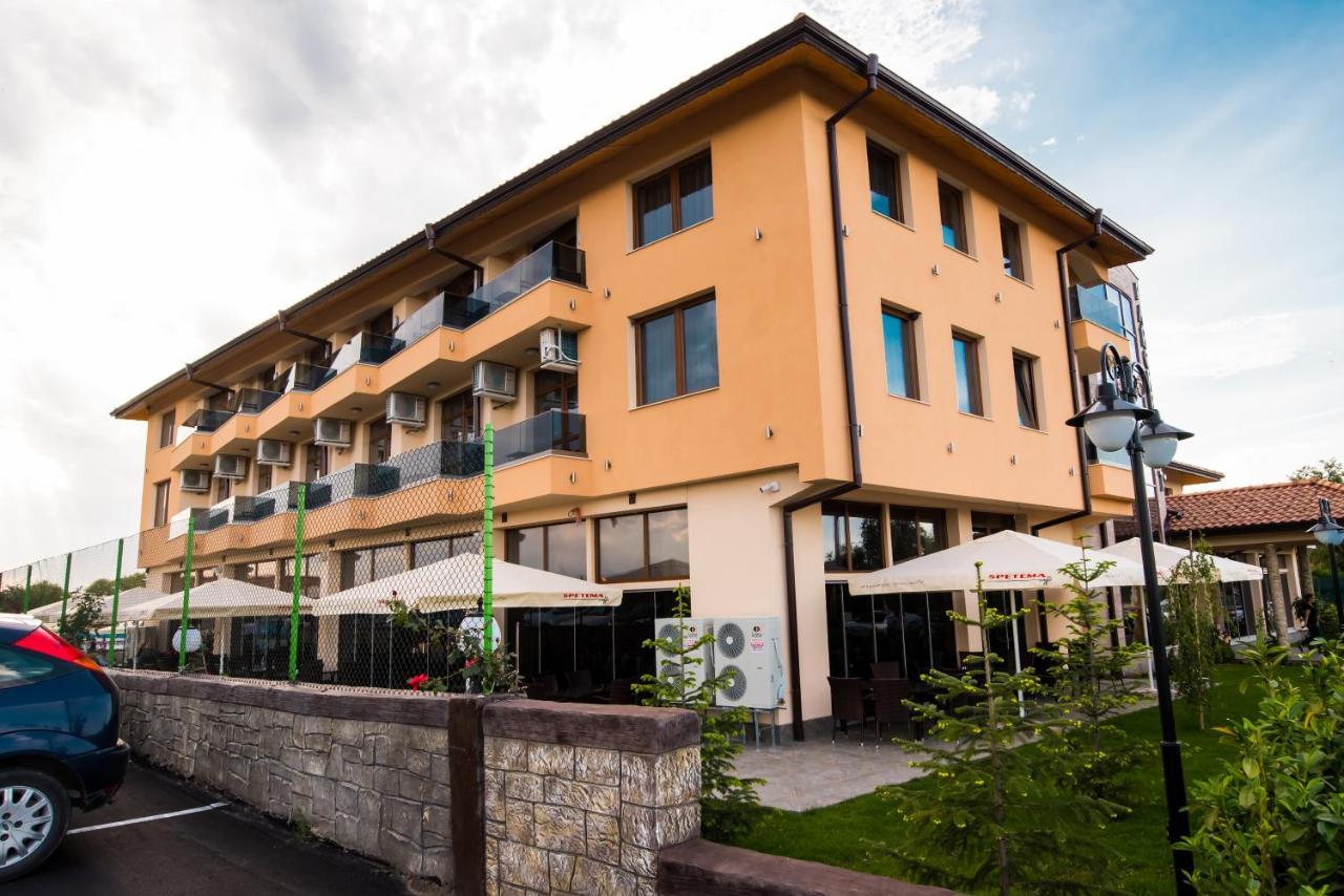 Spa Kompleks Raiski Kat Motel Dimitrovgrad  Dış mekan fotoğraf